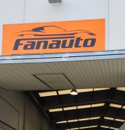 ¿Buscas un negocio montado y rentable?  Se traspasa FANAUTO, taller de chapa, pintura y mecánica.
