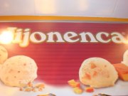 Cafetería-Heladería JIJONENCA en pleno funcionamiento