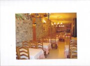 restaurante con apartamentos