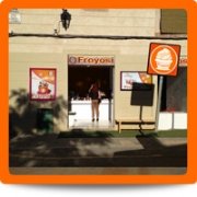 Yogurtería/Heladería en excelente punto y buen precio