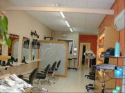 peluquería y estética en zona comercial 