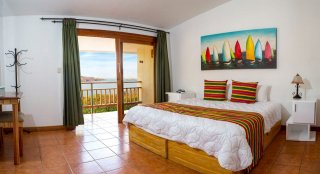 busco financiamiento para hotel 5 estrellas en Costa Rica