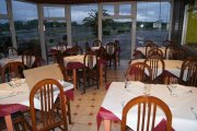 Restaurante-Parrilla en funcionamiento