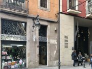 Traspaso tienda en pleno centro de BARCELONA 
