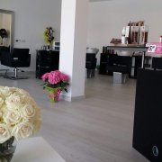 peluqueria con estética 