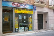 Se traspasa tienda de videojuegos