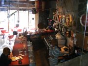 BAR RESTAURANTE Y BAR MUSICAL