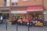 Se traspasa frutería