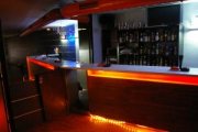 espectacular bar de copas en santaló!