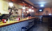 Se vende bar por jubilación