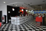 Se traspasa Bolera - Bar - Burger