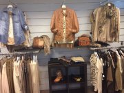 traspaso tienda de moda por EMIGRACION buenos INGRESOS 