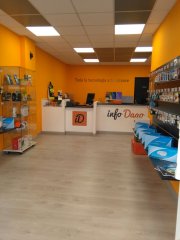 Tienda informática en Rubi