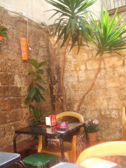 bodega-cafe en funcionamiento