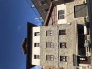 Venta de bar-restaurante y hostal con ático 