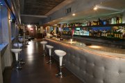 TRASPASO LOCAL CON LICENCIA DEFINITIVA EN CANOVAS