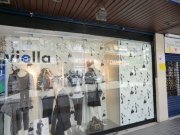 tienda de ropa femenina en les corts