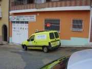 Nave de venta de vehículos