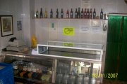 asador de pollos y comidas para llevar