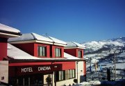 Hotel *** en funcionamiento, se vende