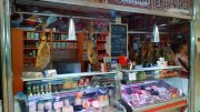 Se traspasa puesto en mercado