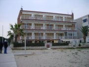 Edificio de 19 apartamentos 1ª linea mar
