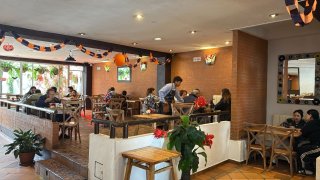 gran-oportunidad-se-vende-restaurante-parrilla-gourmet-produciendo-2_1781976793.jpg