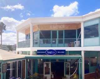 Venta del 50% de acciones de Restaurante Coctelería en Lanzarote.