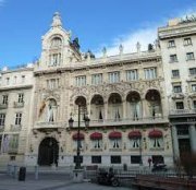 Acción dos personas Casino de Madrid