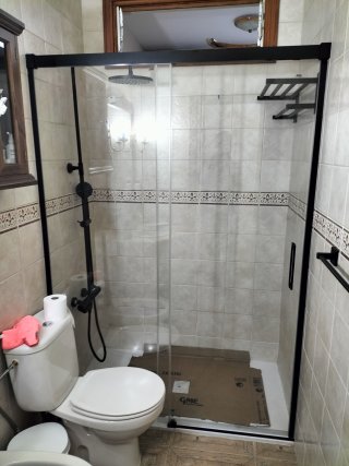 Empresa de instalación de mamparas en venta en Las Palmas