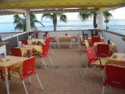 Café bar frente Playa