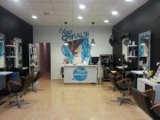 Se traspasa Peluquería  y Estetica