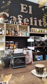 Cafetería. Gastrobar. Céntrico en Peligros-Granada