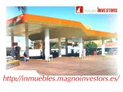 gasolinera en malaga, españa