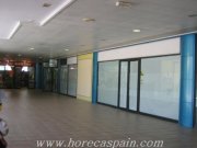 Bar-cafetería de 300 m2 con 16 m. de fachada en el centro comercial más grande de Calpe