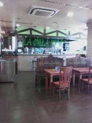 Bar-restaurante funcionando