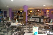bar pizzería