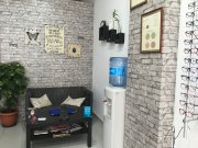 Se traspasa óptica con gabinete de audiologia 