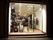 Traspaso negocio bolsos y complementos en mataró