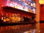 Bar de copas y/o cafetería