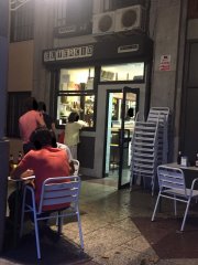 Alquiler Bar , en calle de los Reyes Magos, 8 1600€ mes