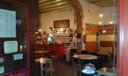 bar en borne zona turistica