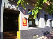 local con licencia de estanco y papeleria