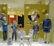 Tienda de ropa infantil y juvenil