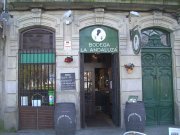 Taperia/restaurante