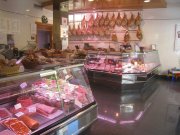 Carnicería, charcutería y comidas para llevar