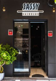 Traspaso de peluqueria-salón de belleza en la Plaza de la Merced
