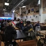 Se TRASPASA RESTAURANTE EN PLENO FUNCIONAMIENTO