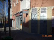 Local 40 m2 con baño y acceso a zona peatonal