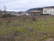 solar en permuta en Montesquiu para 9000 m2 de techo